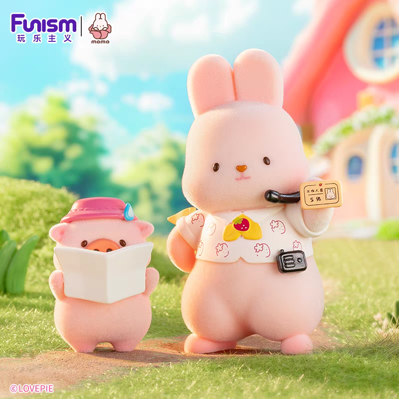 MOMO Bunny Strawberry Town Blind Box