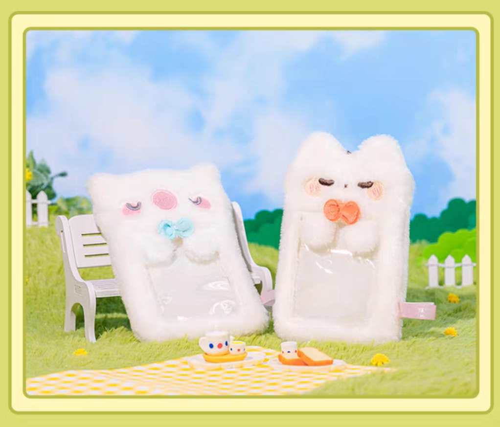 Cute Alliance- Fuzzy Card Case Cacao Rabbit