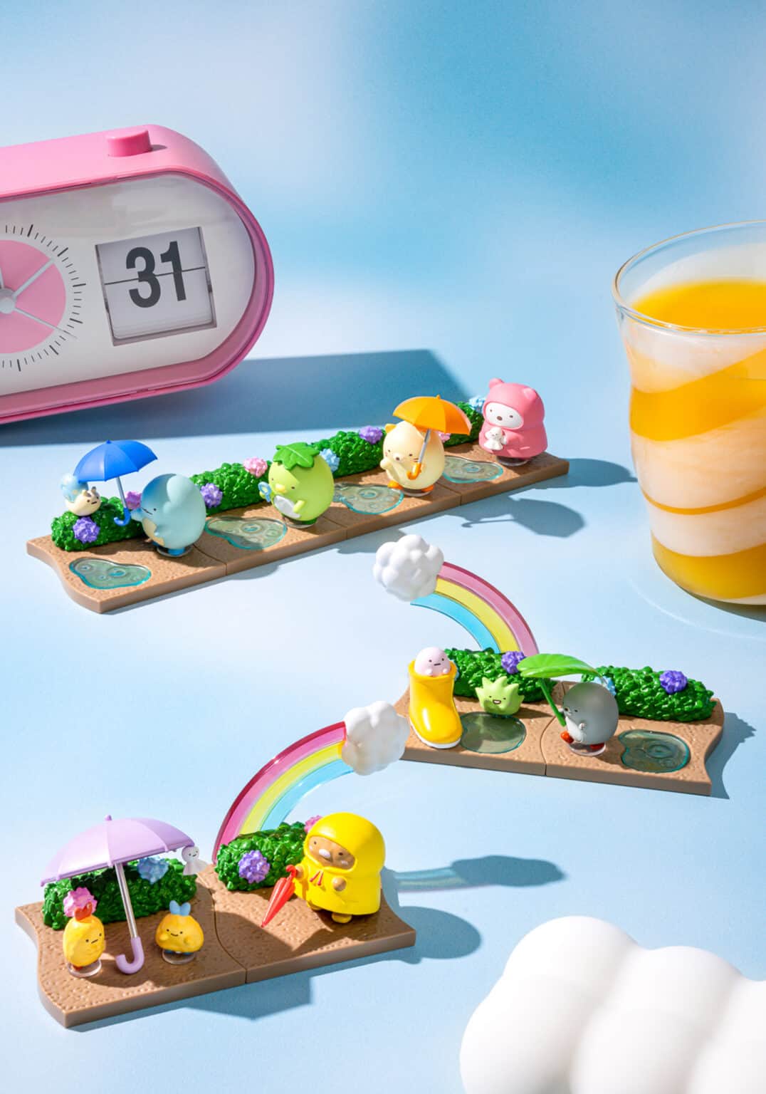 Re-Ment: Sumikkogurashi Walking on a Rainy Day Blind Box