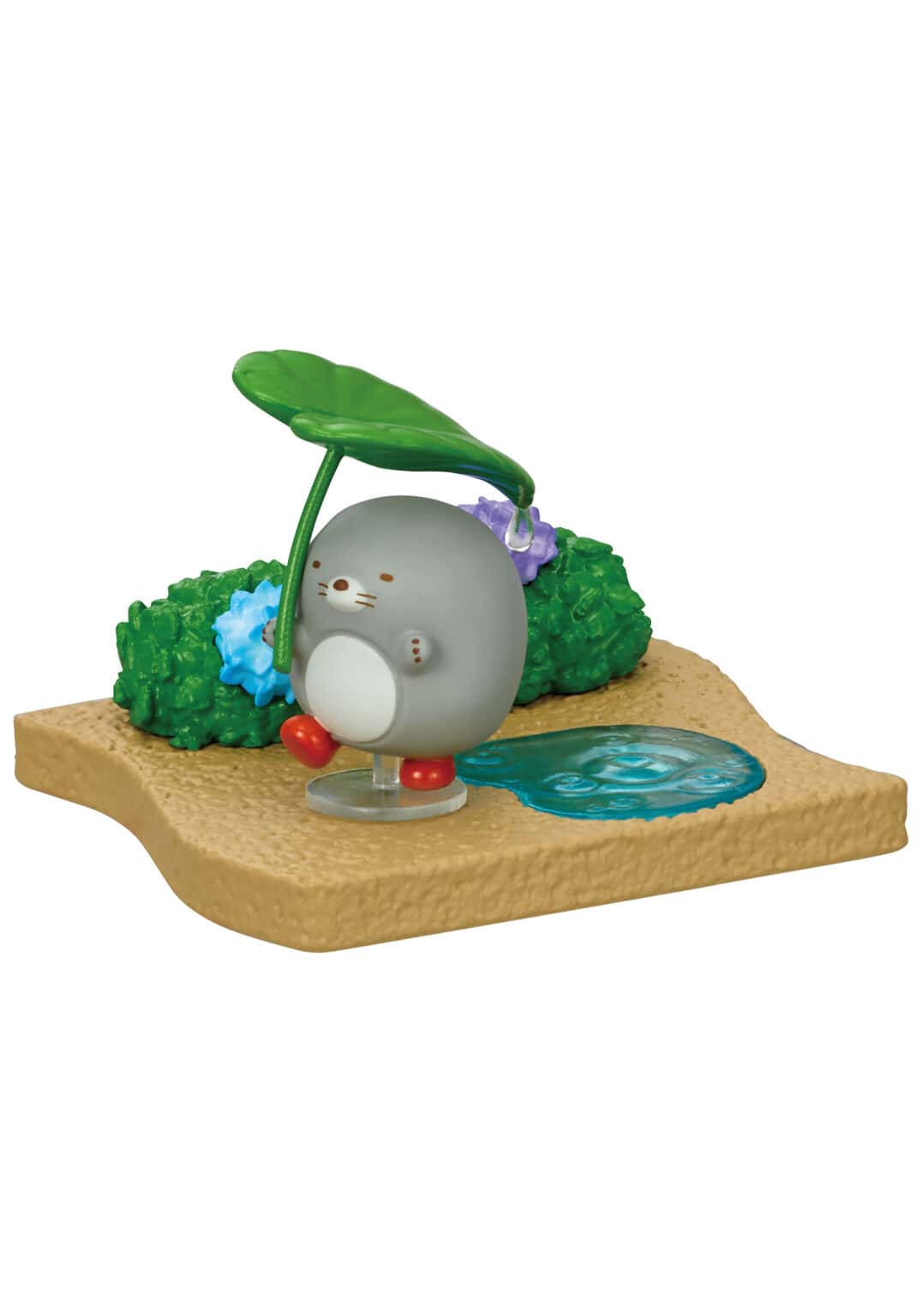 Re-Ment: Sumikkogurashi Walking on a Rainy Day Blind Box