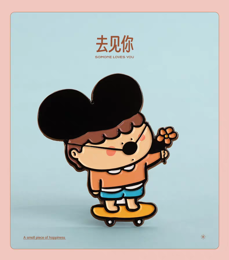 (Badge - Fridge Magnet) Someone loves you - Boy with Flowers