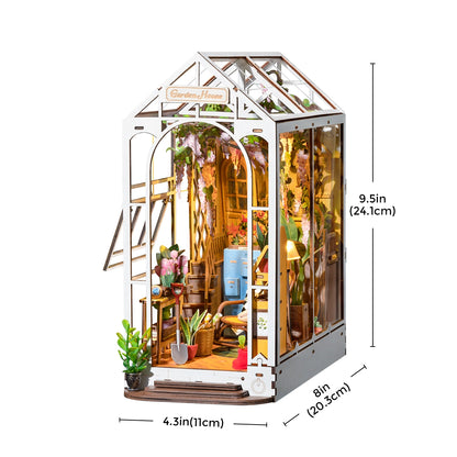 Rolife Book Nook Shelf Insert - Holiday Garden House