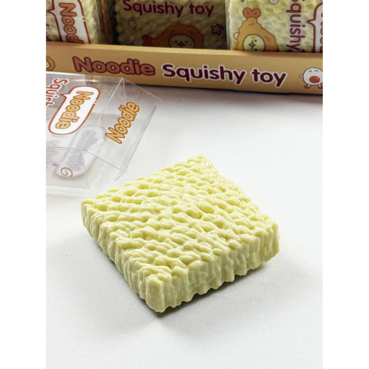Crunchy Instant Noodle Squishy: NOODLE