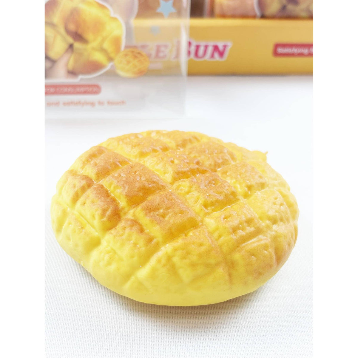 Pineapple Bun Crunchy Squeeze Toy: ONE