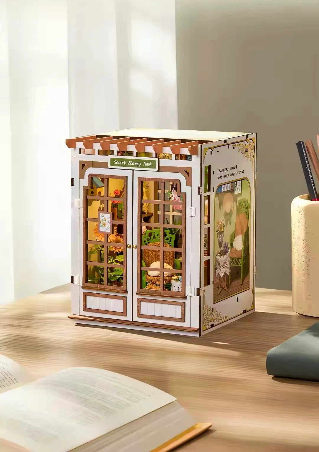 Rolife Secret Bloomy Nook